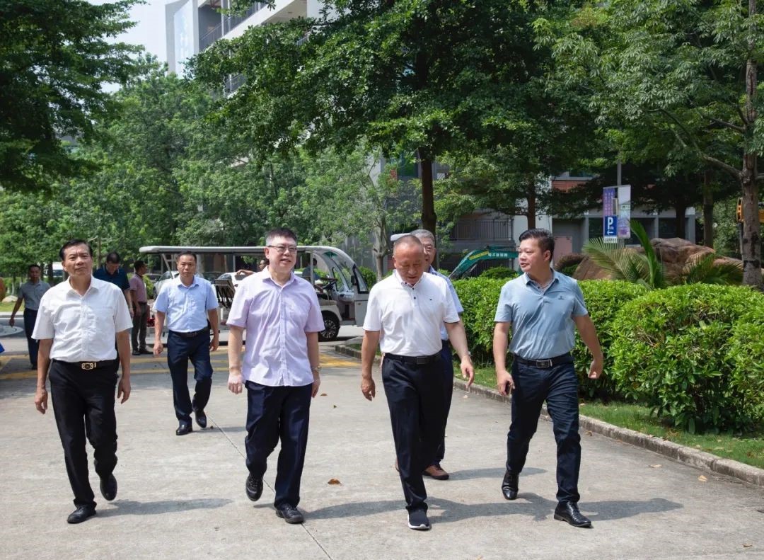 广东省科学技术协会党组成员.jpg