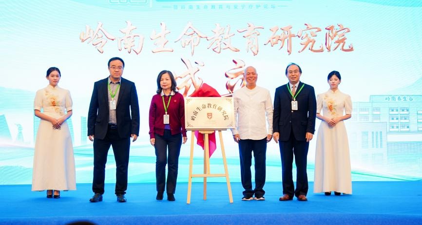 a9df4a855c7643908290c7f79ff15e99.jpeg a9df4a855c7643908290c7f79ff15e99.jpeg